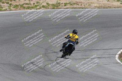 media/Apr-20-2025-AHRMA (Sun) [[393a79c373]]/Race/Group 7/Turn 4b/